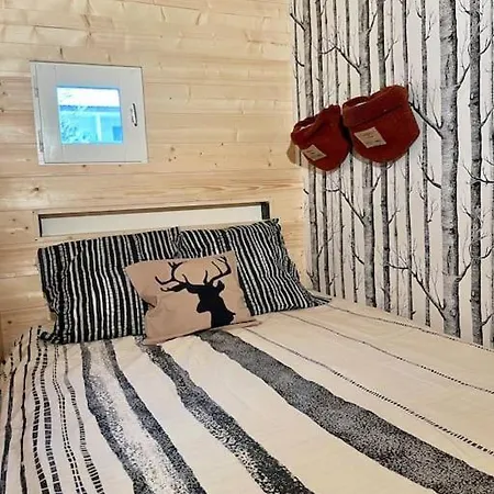 Duplex Au Pied La Foux D'allos 4 A 6 Pers - Parking Prive * Allos